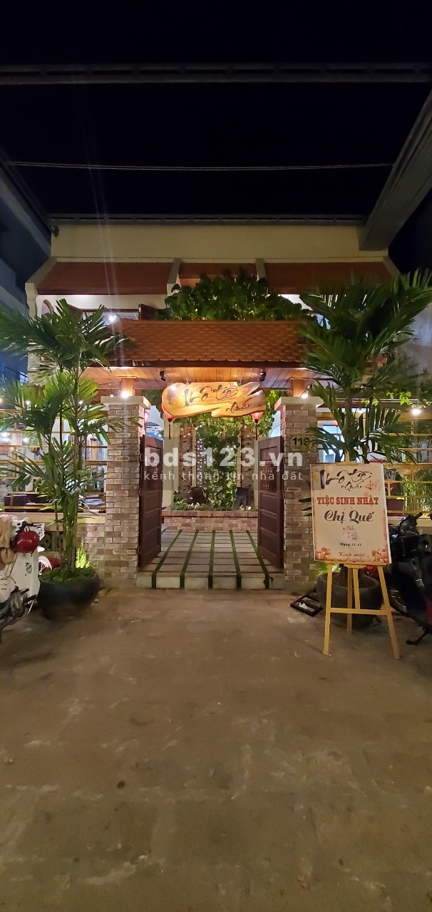 Bán nhà hàng vị trí đẹp tại tp Bà Rịa tiềm năng tốt, pháp lý chính chủ, bàn giao công chứng ngay