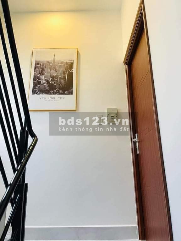Bán nhà hẻm xe hơi Tô Hiến Thành, P13, Quận 10, dtsd 33m2, 4 tầng, giá bán 6 tỷ, sổ sẵn
