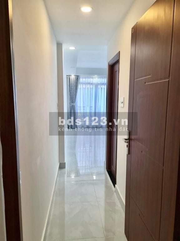 Bán nhà hẻm xe hơi Tô Hiến Thành, P13, Quận 10, dtsd 33m2, 4 tầng, giá bán 6 tỷ, sổ sẵn