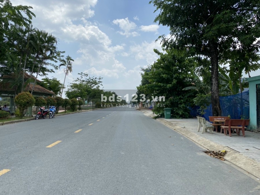 Bán nền đất 72m2 khu dân cư cát tường phú sinh, đường Tỉnh Lộ 9 Long An giá 1.35 tỷ