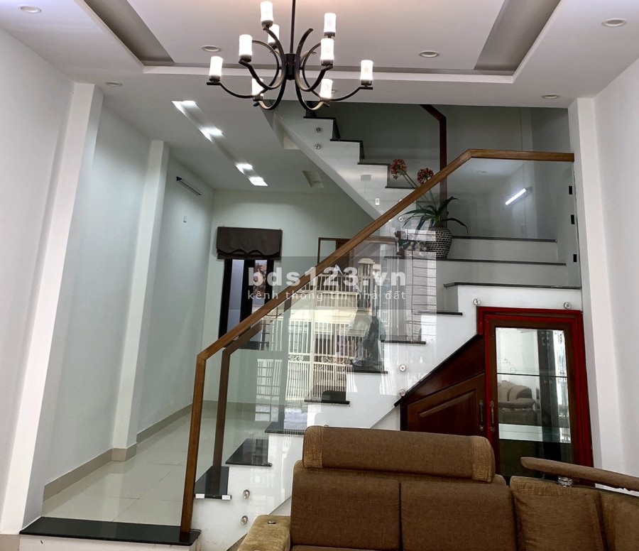 Bán nhà 2 tầng kiệt Nguyễn Hoàng gần Nguyễn Văn Linh giá bán chỉ 2,9 Tỷ