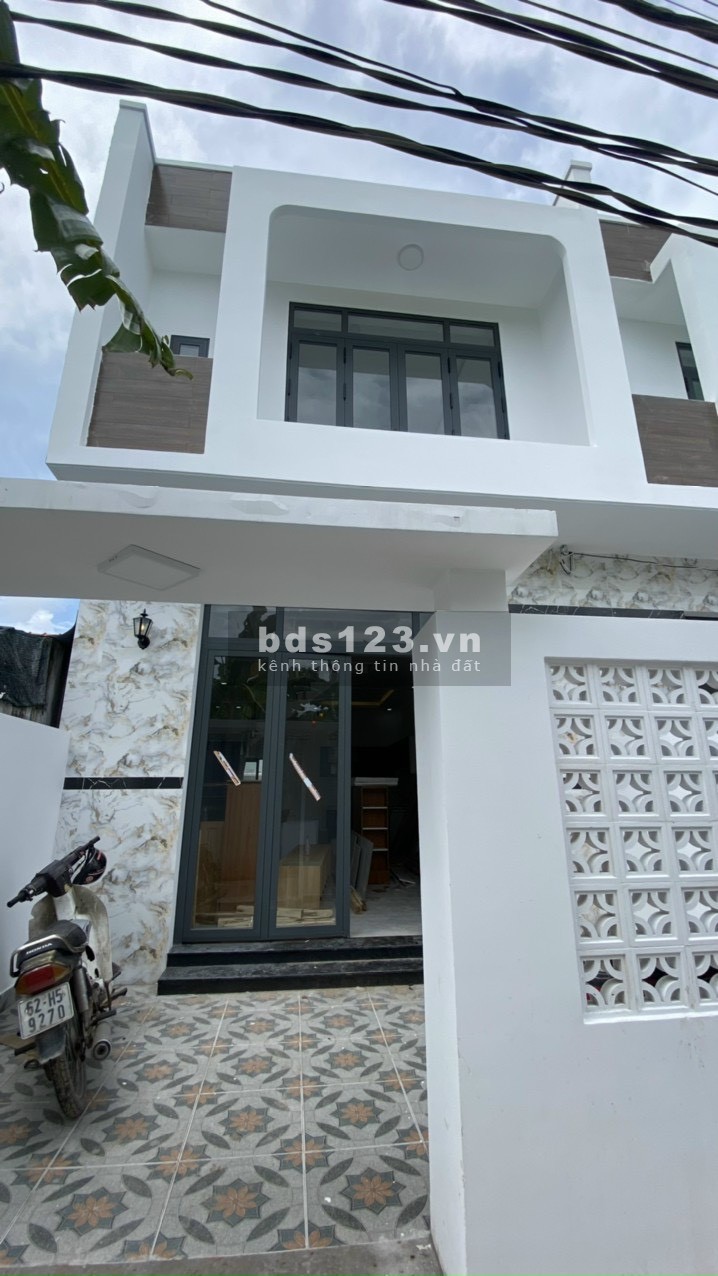 Bán nhà phố - đối diện khu dân cư Hoàng Hoa trên đường Lê Văn Lương nối dài