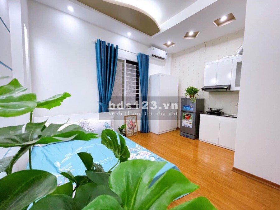 Bán tòa căn hộ cho thuê 5 tầng x 59m2 ngõ 508 Đường Láng giá 8,7 tỷ. LH 0912442669