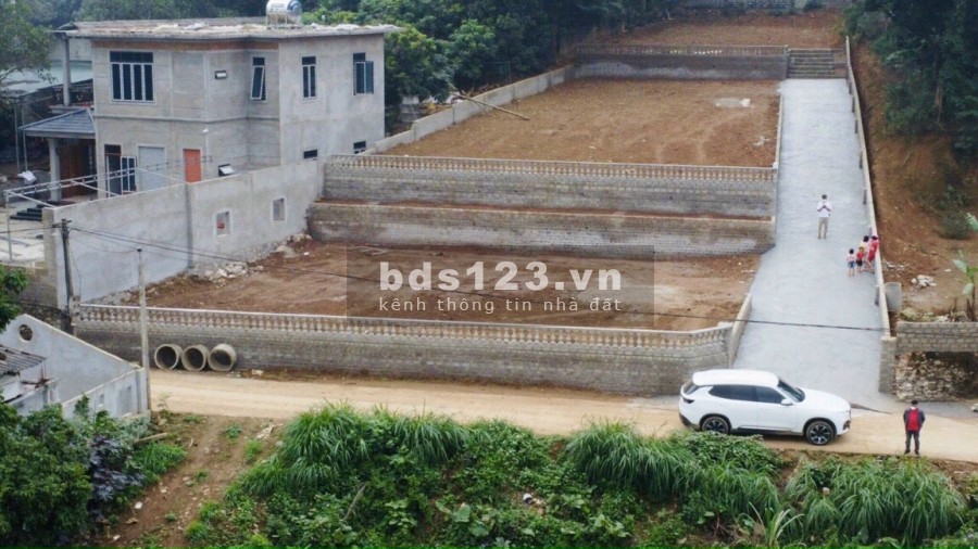 Bán đất nghỉ dưỡng tiềm năng view đập miễu dtsd 1385m2, có 300m2 thổ cư, pháp lý rõ ràng