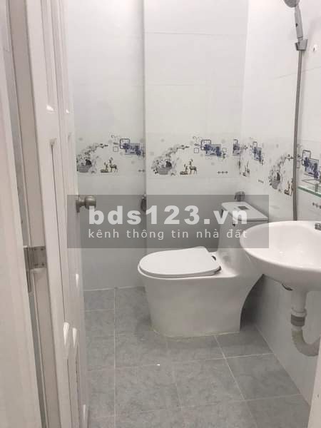 Bán nhà Tân Bình đường Cách Mạng Tháng 8, giá chào 5.9 tỷ, pháp lý chính chủ