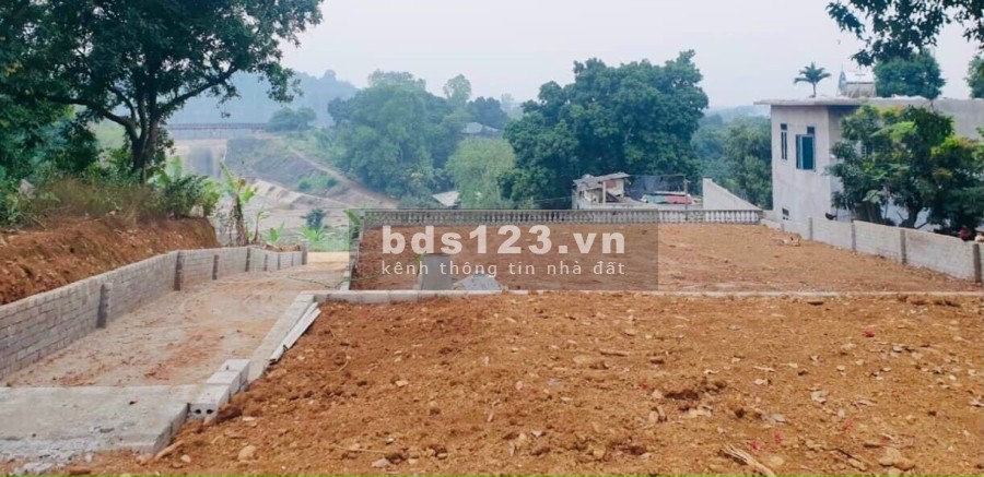 Bán đất nghỉ dưỡng tiềm năng view đập miễu dtsd 1385m2, có 300m2 thổ cư, pháp lý rõ ràng