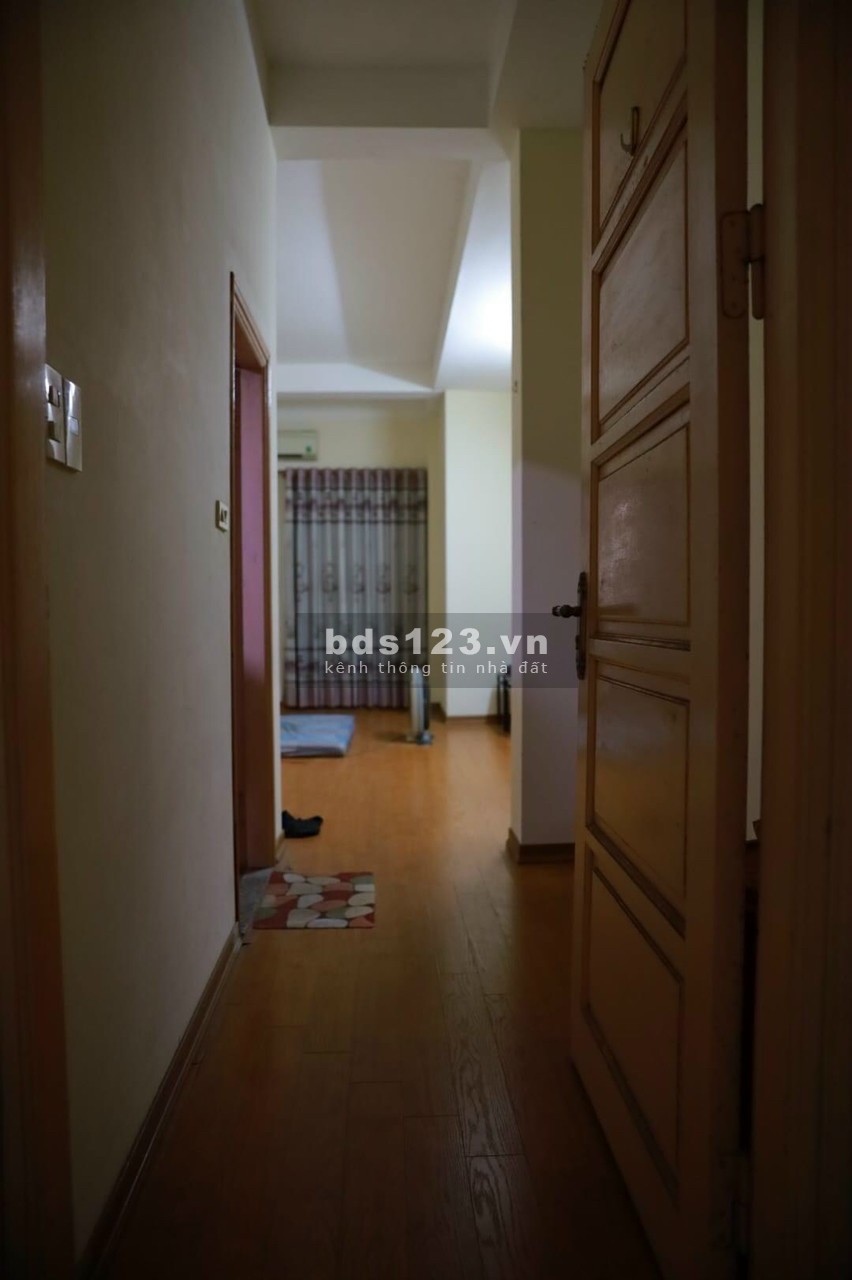 Bán nhà nguyên căn ngõ 344 Ngọc Thuỵ Quận Long Biên, còn mời, vào ở được ngay