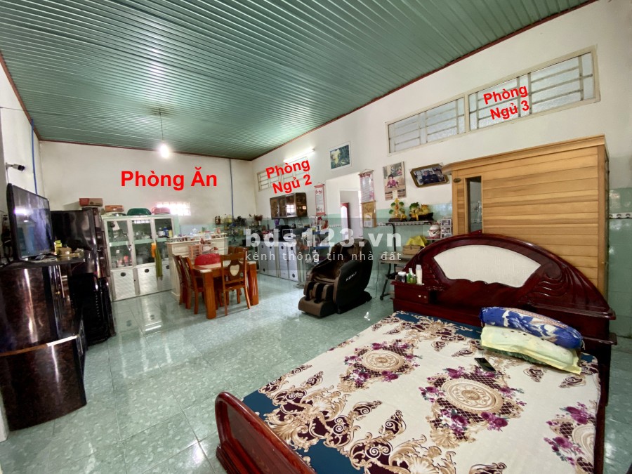 Bán nhà chính chủ sổ đỏ trung tâm huyện Củ Chi TP.HCM dtsd 252m2 3PN giá bán 6.8 tỷ