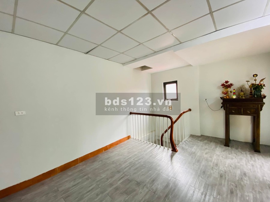 Lô góc Bạch Mai, kinh doanh tấp nập, nhà đẹp mới xây, đầy đủ nội thất, về ở luôn. 3,65 tỷ