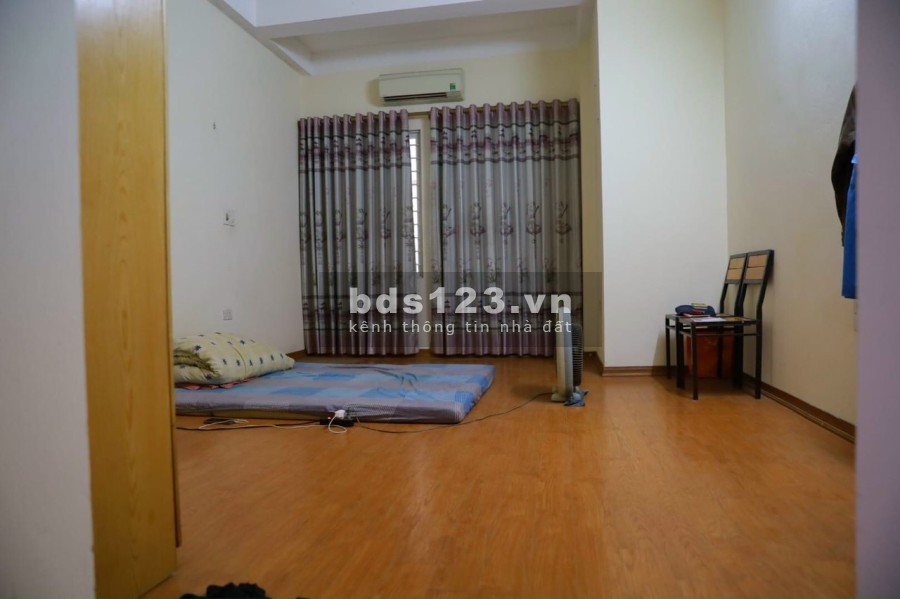Bán nhà nguyên căn ngõ 344 Ngọc Thuỵ Quận Long Biên, còn mời, vào ở được ngay