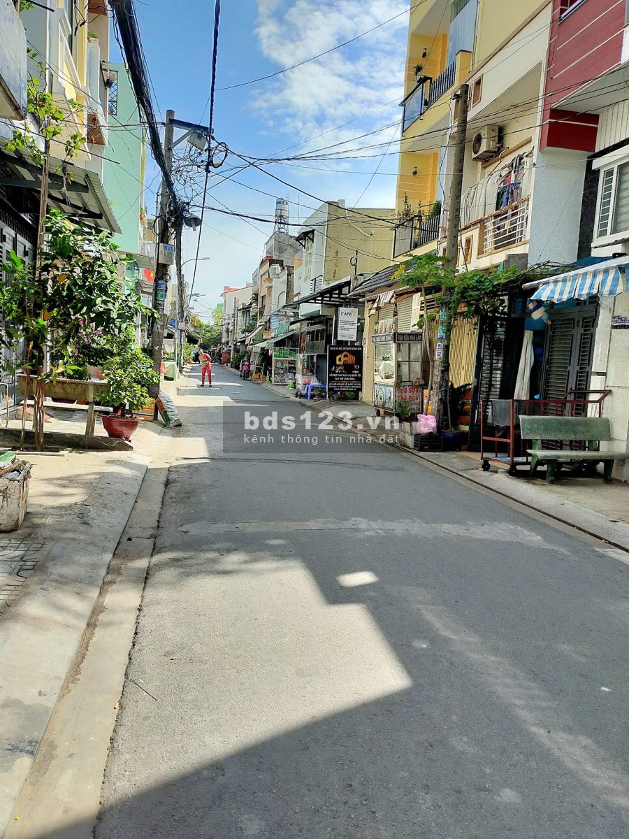 Diện tích khủng hẻm xe tải ngay khu Tên Lửa, cạnh AEON Bình Tân lh 0931179708