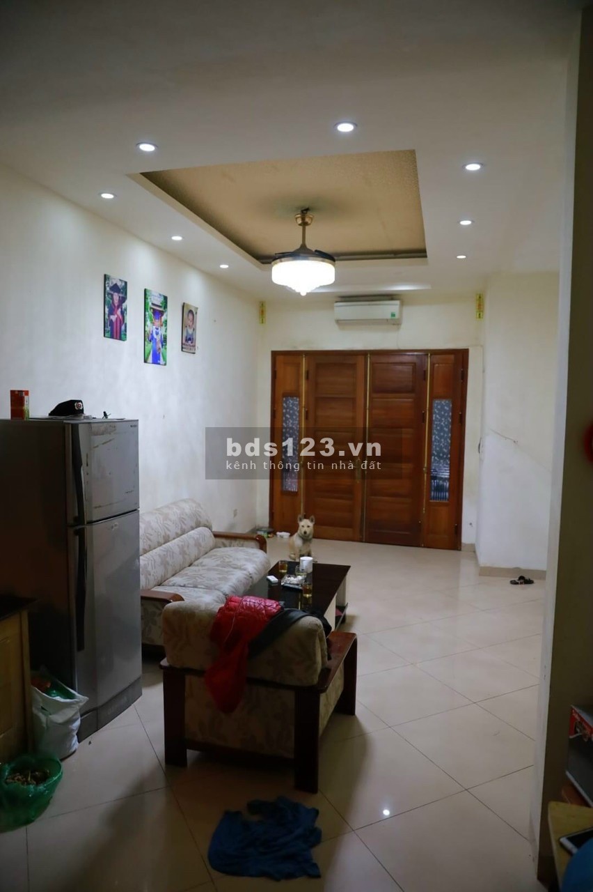 Bán nhà nguyên căn ngõ 344 Ngọc Thuỵ Quận Long Biên, còn mời, vào ở được ngay