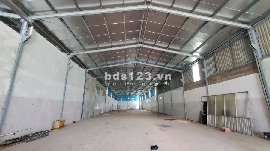 Cho thuê kho, xưởng 1.000m2- 1.400m2 QL 13, Vĩnh Phú, Thuận An, Tỉnh Bình Dương