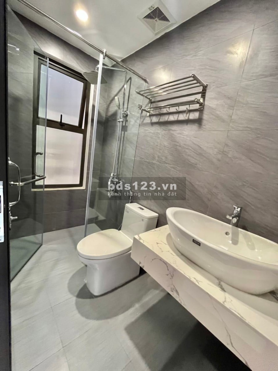 Bán nhà PL mới đẹp ở luôn 36m2 x 5 tầng ngõ 279 Đội Cấn giá 5,5 tỷ liên hệ 0912442669