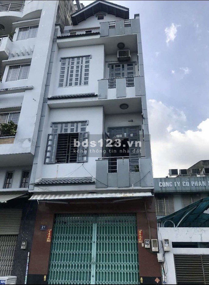 Chính chủ cho thuê mặt bằng tầng trệt 52m2 đường Võ Văn Kiệt P10 Quận 5
