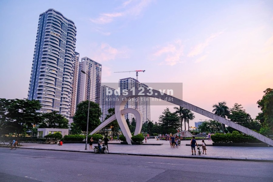 Giá hạt dẻ cực sốc khu Ngoại Giao Đoàn phù hợp các công ty, cá nhân thuê, mua làm văn phòng