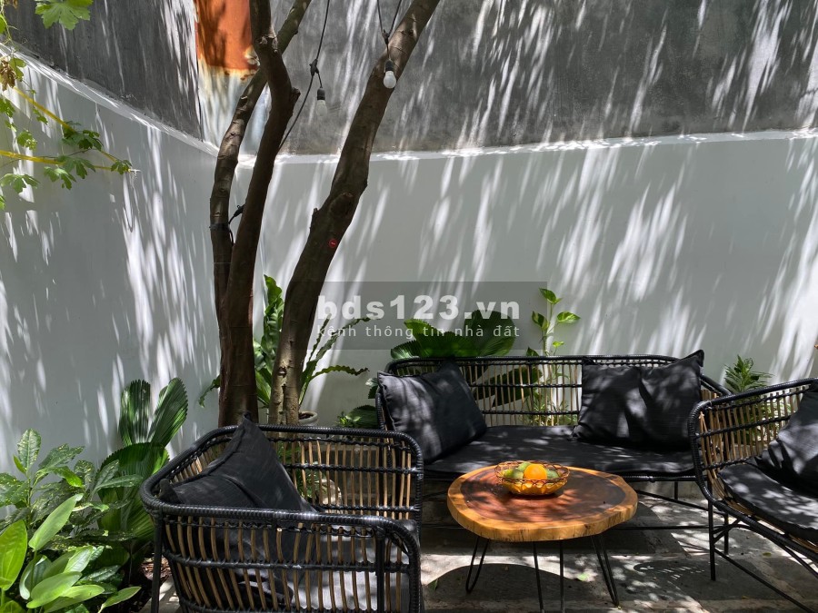 Bán nhà 2 tầng, diện tích 80m2, giá 4.9 tỷ, thương lượng chính chủ phường 7, Quận 8