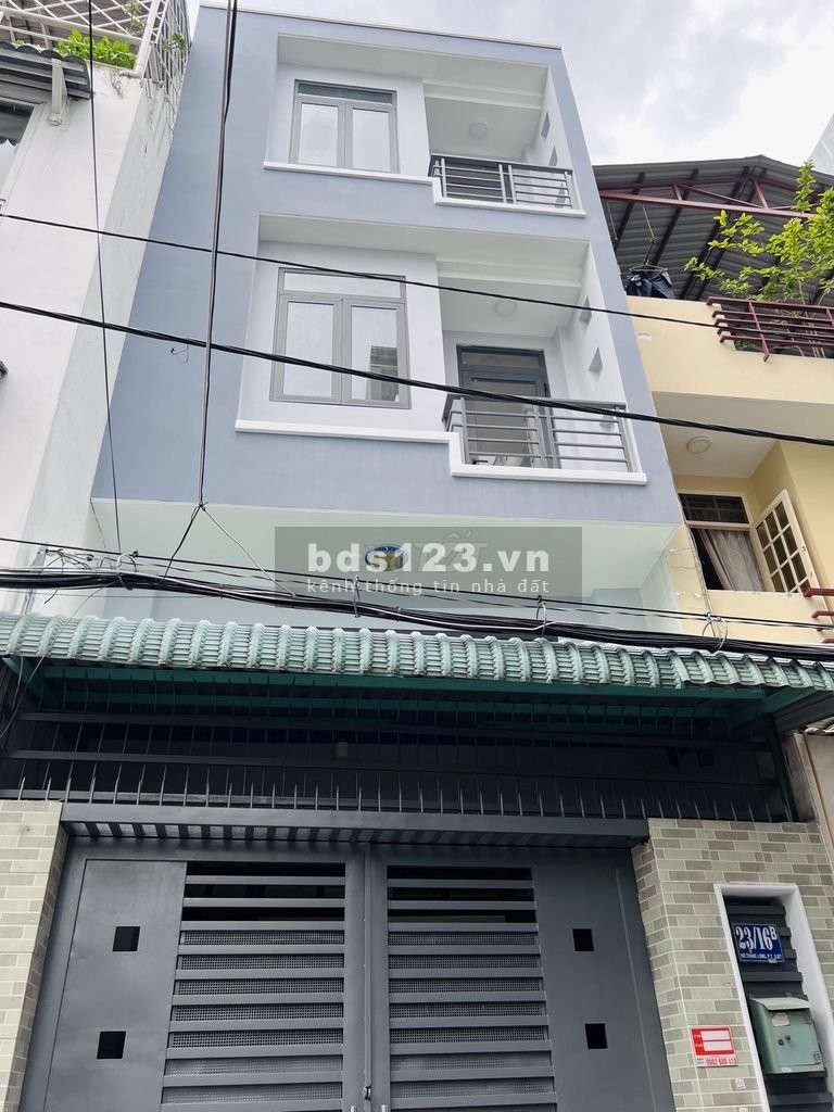 Bán nhà nguyên căn giá rẻ Quận Bình Thạnh, giá 17 triệu/tháng, khu dân cư đông đúc