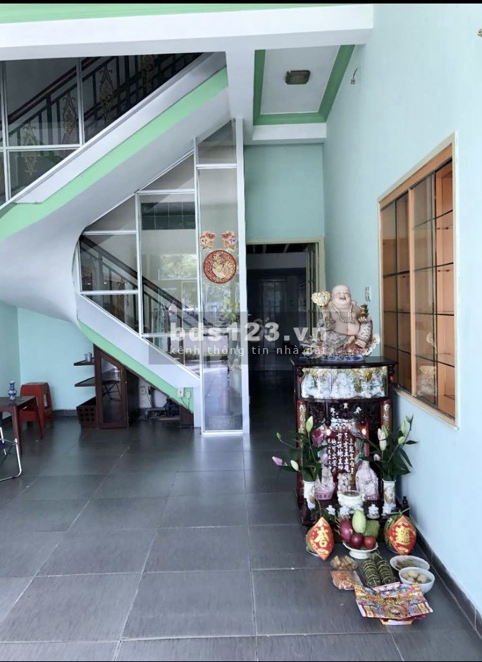 Chính chủ cho thuê mặt bằng tầng trệt 52m2 đường Võ Văn Kiệt P10 Quận 5