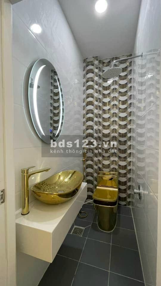 Đón em siêu phẩm full nội thất cao cấp về ở khách ơi, giá tốt 28m2 2 tầng chỉ 3tỷ35