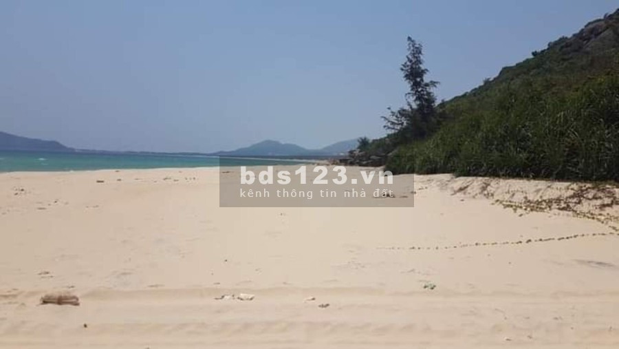 Bán đất biển Phú Yên, view mặt biển cực dài, giá cực rẻ, diện tichs 1642m2, lh 0896450948