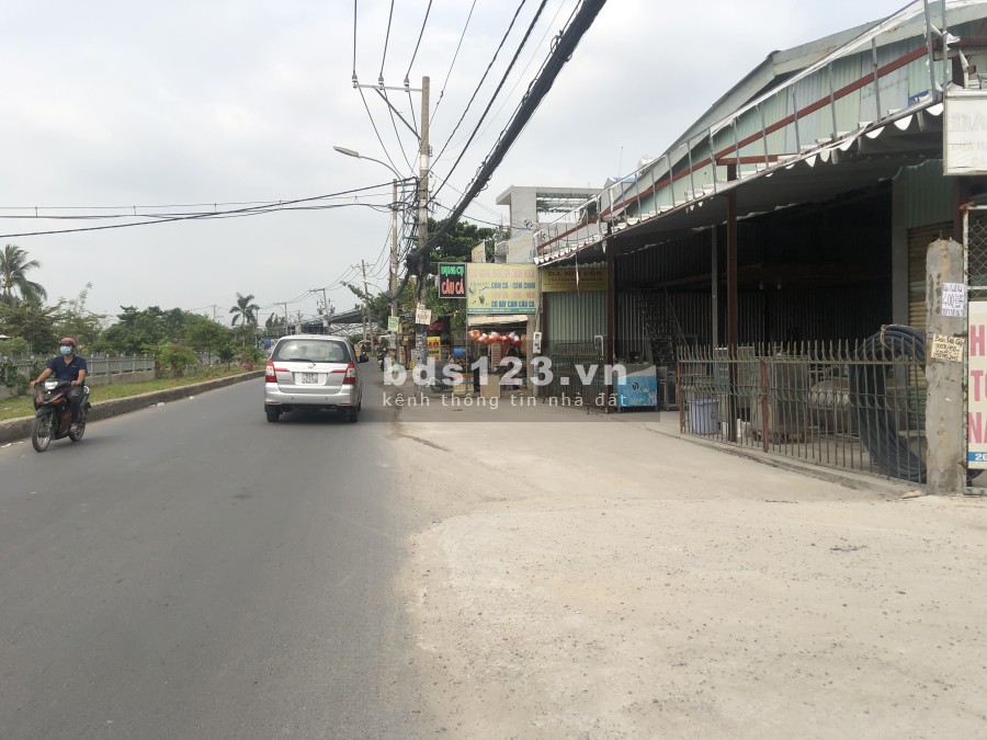 Bán/ cho thuê diện tích 3100m2 kho bãi xưởng gần Ql1A ngã tư Ga Quận 12