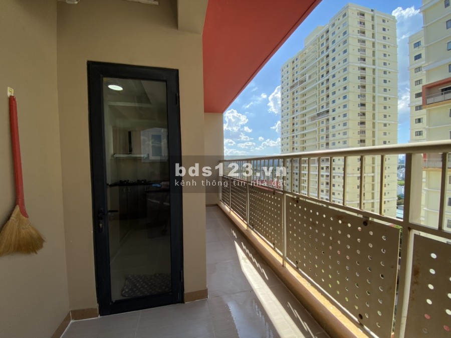 Chính chủ gửi bán căn hộ 1PN diện tích sử dụng 60M2 sang tên Hợp Đồng Mua Bán