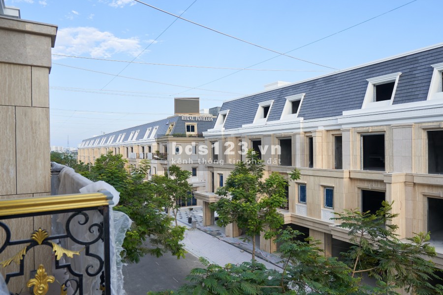Bán shophouse 4 tầng, quy hoạch phố đi bộ, mặt tiền đường Hóa Sơn 10 lh 0586061373