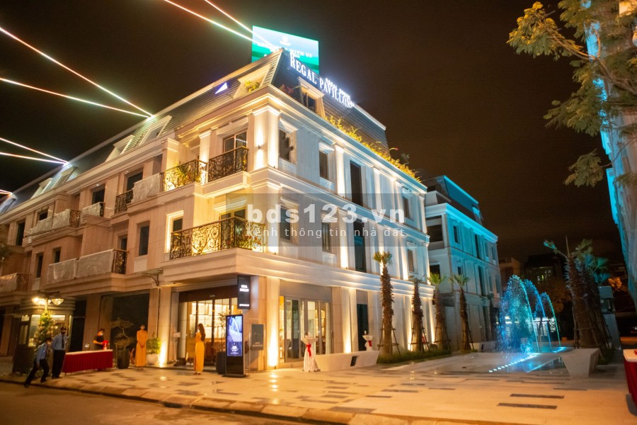 Bán shophouse 4 tầng, quy hoạch phố đi bộ, mặt tiền đường Hóa Sơn 10 lh 0586061373