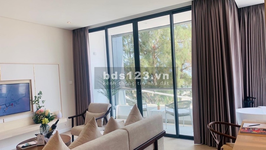 Căn hộ sát biển Charm Hồ Tràm, full nội thất, TT chỉ 588tr - cam kết LN tối thiểu 19.5% trong 3 năm