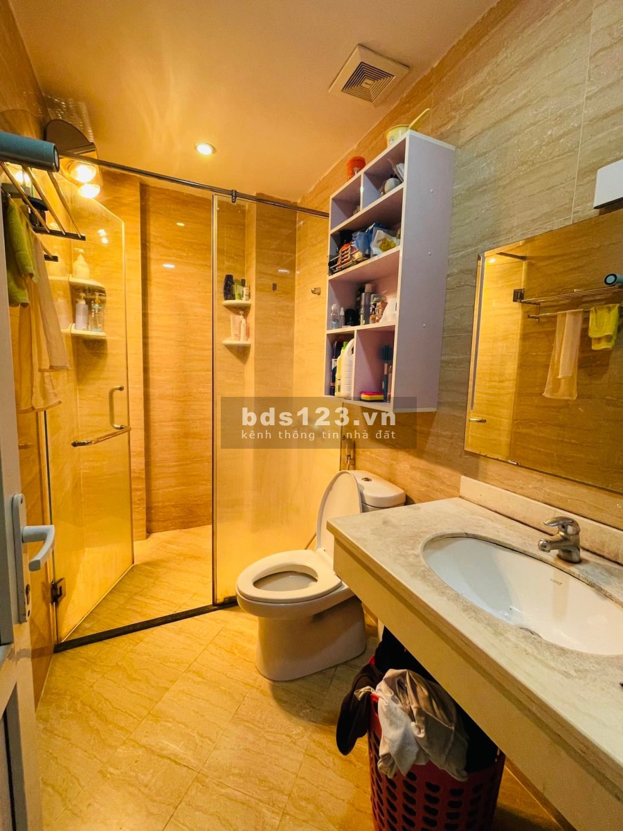 Bán nhà lô góc ô tô tránh 140 Nguyễn Xiển 4 tầng x 50m2 giá 12 tỷ. LH 0912442669