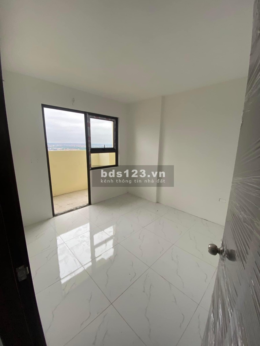 Cần bán gấp căn hộ diện tích 70m2, tiền trả nợ chung THT New City lh 0969080968
