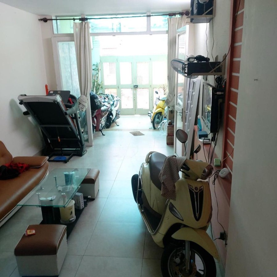 Chính chủ gửi bán nhà 3 tầng đường số 33 xe tải đua nhau Quận 7, sổ hồng riêng