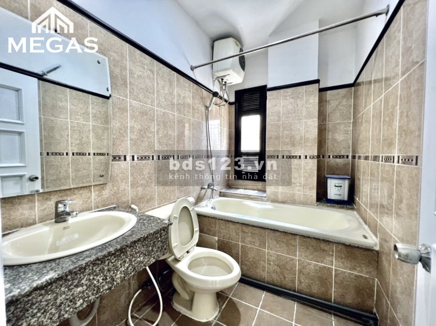 Cho thuê căn hộ mới khai trương trung tâm Quận 1