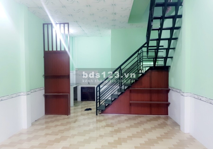 Nhà Bình Chiểu Thủ Đức chính chủ, 2 tầng lh 0975630482, diện tích 40m2, khu an ninh