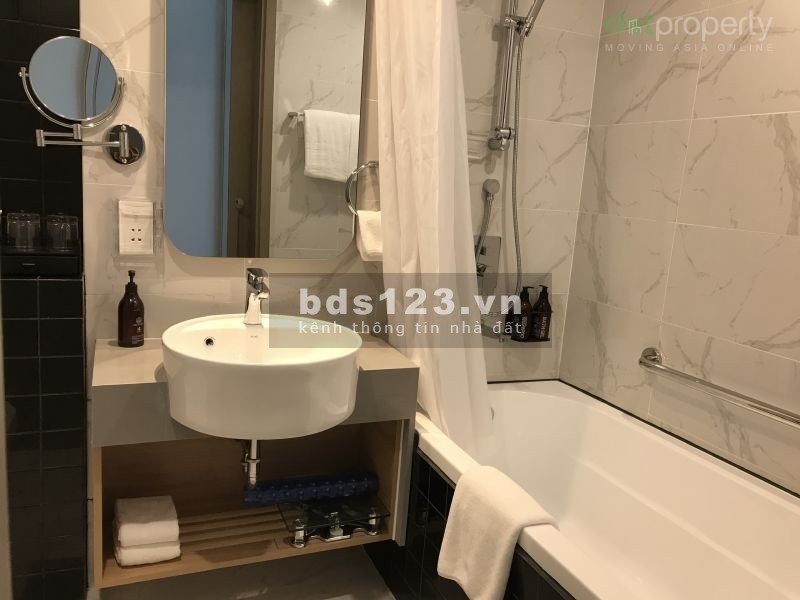 Cho thuê Căn hộ Cao Cấp tại Q1, 2PN2WC 80m2, Full NT Nhập khẩu - từ 25tr/tháng