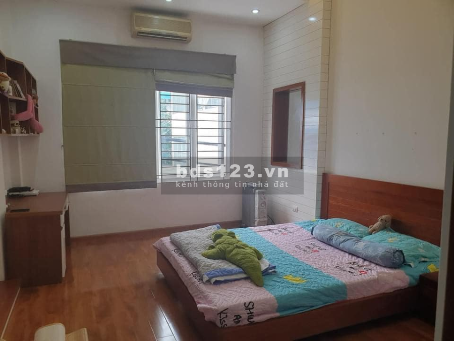 Bán nhà Đại Từ diện tích sử dụng 43m2, 3 bước ra tới chợ, ngõ thoáng, giả bán chỉ 4 tỷ