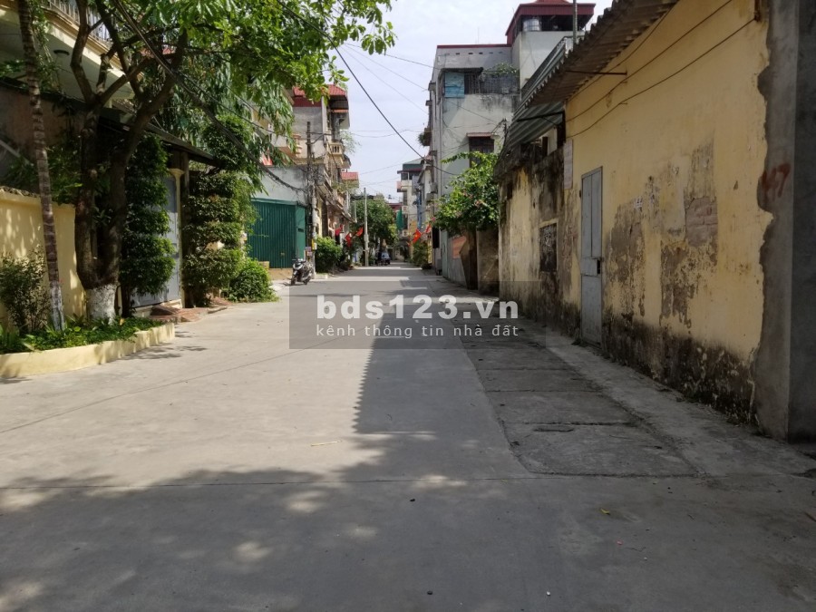 Bán gấp nhà oto vào, khu tập thể vkhnn Vĩnh Quỳnh, gần đường Ngọc Hồi 35 m MT 4 m giá 2,992.5 tỉ