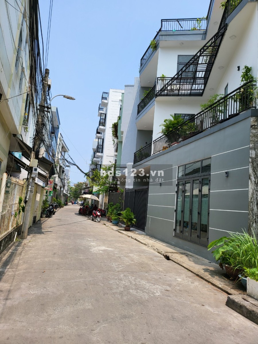 Cần bán gấp nhà tầng Trung Tâm Đà Nắng mặt tiền đường Hải Hồ 5m5 lh 0902840011