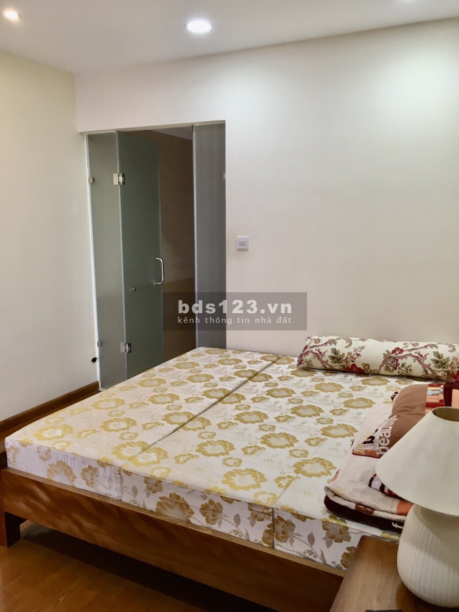 Bán nhanh căn hộ chung cư 2 phòng ngủ Hoà Phát 257 Giải Phóng, lh 0983417868