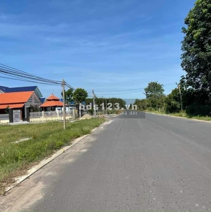 Tôi bán đất ở Tây Ninh có đường nhựa pháp lý đủ, giá tốt, khu dân cư hiện hữu