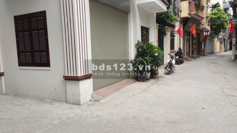 Bán nhà đẹp lô góc ô tô vào nhà phố Võng Thị 35m2 x 5 tầng giá 8 tỷ. LH 0912442669
