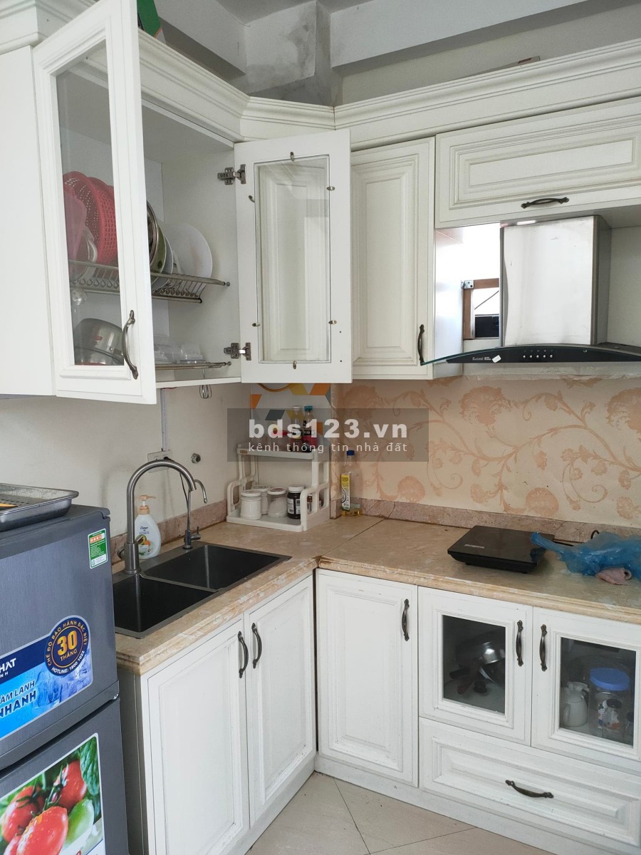 Bán nhà đẹp lô góc ô tô vào nhà phố Võng Thị 35m2 x 5 tầng giá 8 tỷ. LH 0912442669