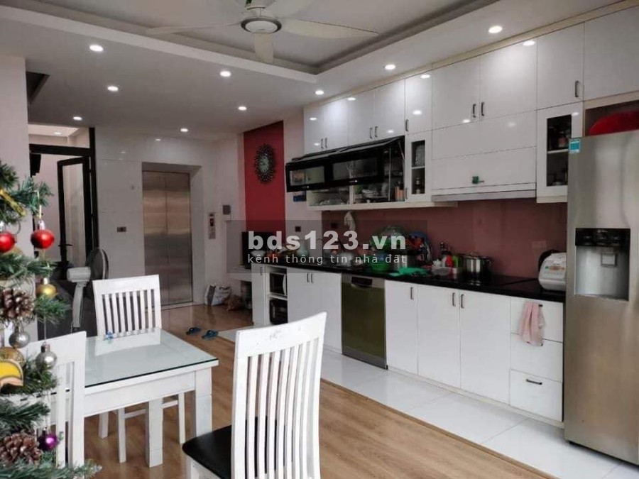 Bán Nhà Cầu Diễn Bắc Từ Liêm dtsd 55m2 4 tầng giá bán chỉ gần 5 tỷ ô tô tránh hiếm có
