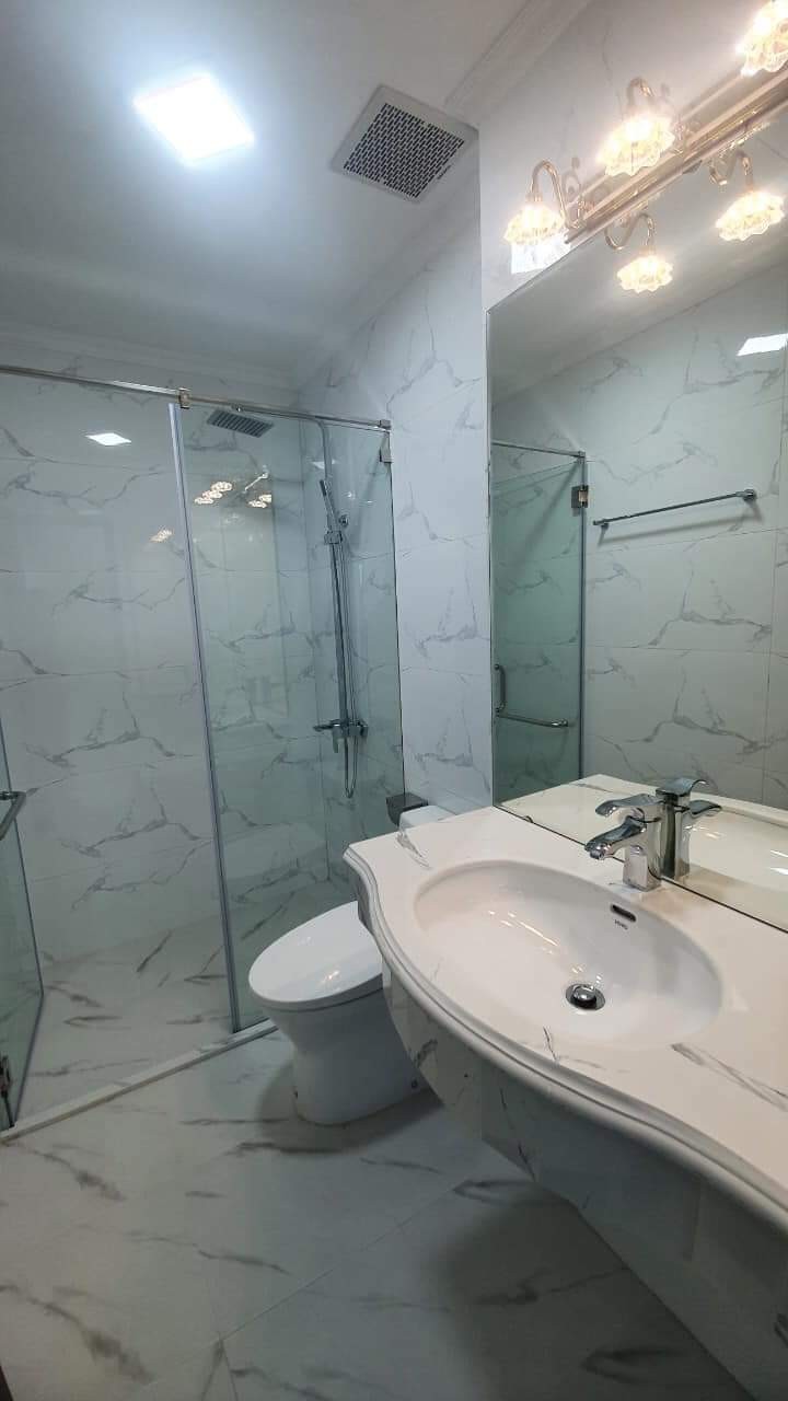 Biệt thự liền kề khu đô thị Đô Nghĩa 75m2*5T, MT5m, vài bước chân ra công viên Âm Nhạc
