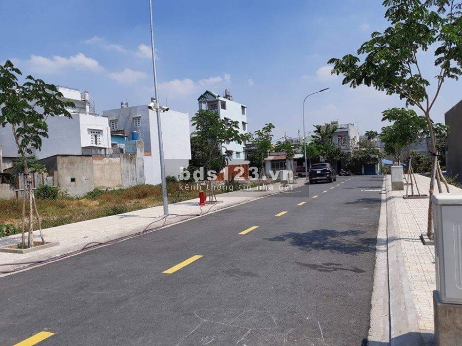 Cần bán gấp 5 lô đất ngay trung tâm Quận 12 bàn giao sổ hồng riêng giá bán chỉ 1tỷ3