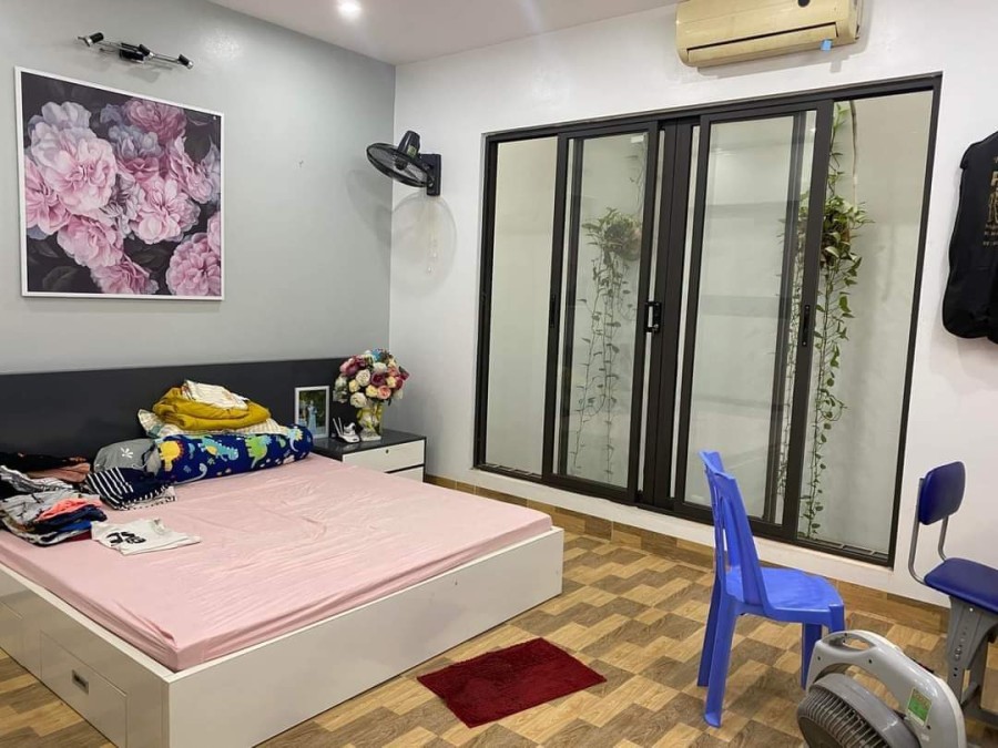 Bán nhà phố Nguyễn Thị Định, Thanh Xuân, 5 tầng đúc, thang máy, ô tô tránh, kinh doanh, dt 45m2