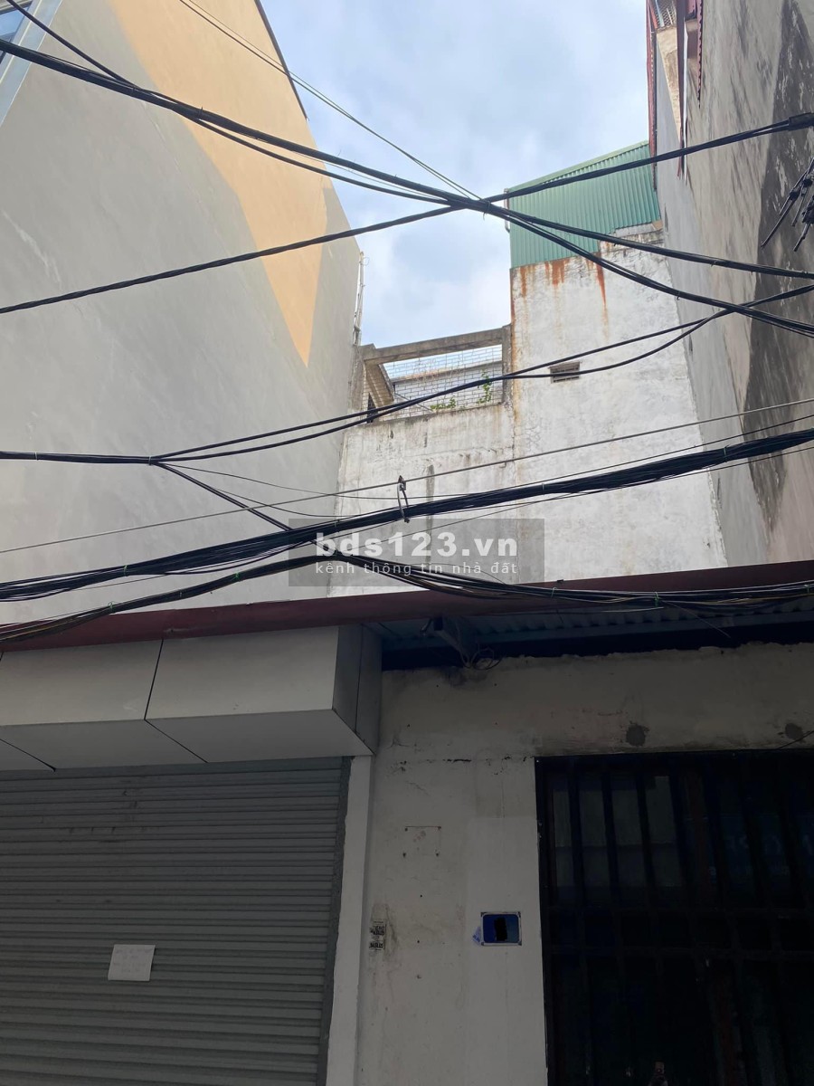 Bán lô đất phố Cự lộc, sát Royal City, diện tích sử dụng 250m2, giá bán chỉ 18.6 tỷ