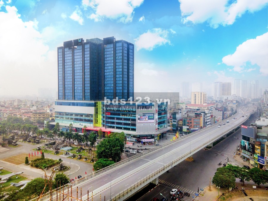 Cho thuê sàn 1500m2 - 4000m2 tại trung tâm Quận Thanh Xuân, giá 15$-20$ lô góc mặt tiền