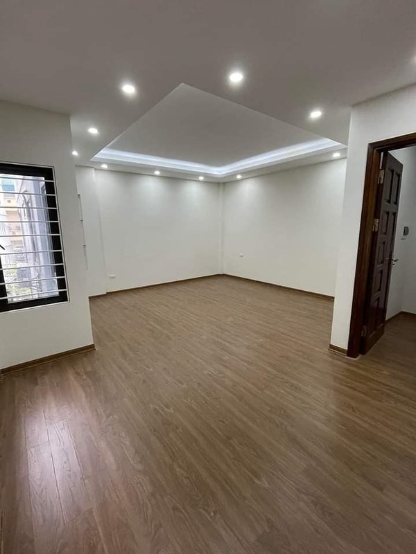 Nhà giá rẻ, mua ngay kẻo mất. chỉ 7,2 tỷ sở hữu nhà trung tâm Quận 10, đường Tô Hiến Thành, mặt